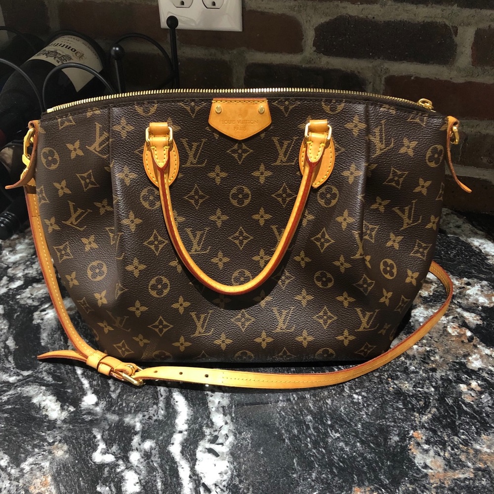 Louis Vuitton Turenne MM
